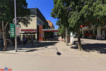 县委附近平房三间正房56万老证过户